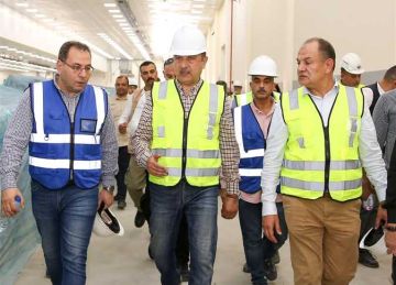 وزير قطاع الأعمال العام: انتهاء المرحلة الثانية من مشروع تطوير صناعة الغزل والنسيج قبل نهاية 2025 وزير قطاع الأعمال العام: انتهاء المرحلة الثانية من مشروع تطوير صناعة الغزل والنسيج قبل نهاية 2025