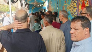 الخدمات الإدارية تحشد العمال للتصويت في انتخابات مجلس النواب