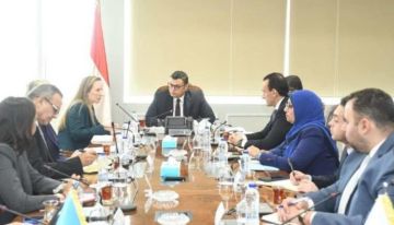 وزير الإسكان يبحث مع بعثة البنك الدولي التعاون المشترك وزير الإسكان يبحث مع بعثة البنك الدولي التعاون المشترك