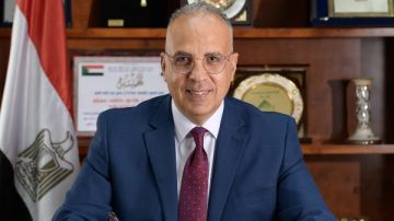 وزير الري يتابع موقف مشروع تطوير منظومة الري والصرف بواحة سيوة وزير الري يتابع موقف مشروع تطوير منظومة الري والصرف بواحة سيوة