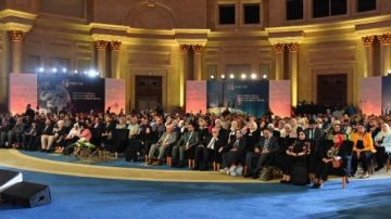 الصحة تنظم جلسة نقاشية عن تعزيز الأمن العلاجي العالمي