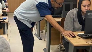 انطلاق الامتحانات الإلكترونية بآداب عين شمس ضمن منظومة التحول الرقمي بالجامعة انطلاق الامتحانات الإلكترونية بآداب عين شمس ضمن منظومة التحول الرقمي بالجامعة