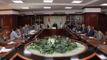 عبر خطة شاملة.. بني سويف تشن حملة لإزالة التعديات على نهر النيل تحت إشراف المحافظ