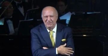 عمر خيرت يعتذر عن حفلاته المقبلة ويطمئن جمهوره على حالته عمر خيرت يعتذر عن حفلاته المقبلة ويطمئن جمهوره على حالته