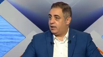 خبير سياسي: المصريون في الخارج يعيشون أجواء انتخابية تعكس وعيهم الوطني