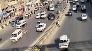 كثافات مرورية بشوارع ومحاور القاهرة والجيزة.. اليوم