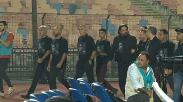 نجوم الزمالك يكرمون الراحل محمد صبري في ستاد القاهرة قبل مواجهة زيسكو