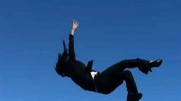 قفزت من الدور الـ6.. تفاصيل احتجاز فتاة داخل شقة والتعدي عليها جنسيا 6 أيام قفزت من الدور الـ6.. تفاصيل احتجاز فتاة داخل شقة والتعدي عليها جنسيا 6 أيام