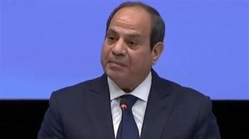 الرئيس السيسي يعرب عن تطلع مصر إلى تعزيز التعاون مع جمهورية قرغيزيا الرئيس السيسي يعرب عن تطلع مصر إلى تعزيز التعاون مع جمهورية قرغيزيا