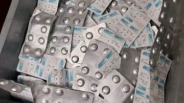 جمارك نويبع تحبط محاولتي تهريب كمية من الأدوية والمستلزمات الطبية