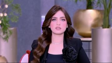 ياسمين عز للسيدات: قومي حنطي جوزك يا مدام ياسمين عز للسيدات: قومي حنطي جوزك يا مدام