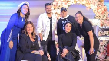 يسرا ودرة وياسمين رئيس ترقصان على اللي حبيته أذاني لحنان أحمد