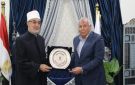 محافظ الوادي الجديد يستقبل مفتي الجمهورية في مستهل زيارته للمحافظة