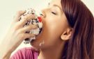 أضرار تناول الحلويات على الريق متعة قصيرة وعواقب طويلة