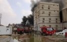 السيطرة على حريق بمصنع كيماويات في مدينة السادات.. صور