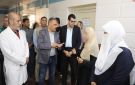 محافظ الشرقية يفاجئ العاملين بمستشفى الزقازيق العام ويلتقي بالمرضى صور