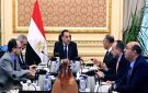 رئيس الوزراء يتابع مع رئيس المركز الوطني لتخطيط استخدامات أراضي الدولة عددا من الملفات