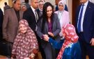 وزيرة التضامن تختتم جولتها بمحافظة الفيوم بزيارة دار أبو بكر الصديق للمسنين بالحادقة