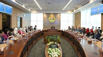 أدوات تكنولوجية حديثة وذكاء اصطناعي.. تفاصيل لقاء مدبولي بمسئولي معلومات الوزراء 