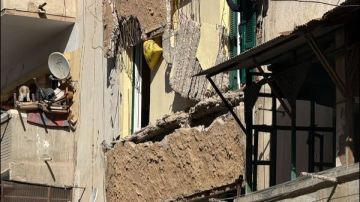 إصابة سيدة ونجلها إثر انهيار جزئي لعقار في الإسكندرية