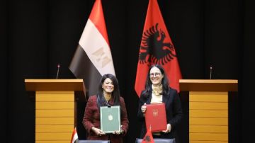 مصر توقع مذكرتي تفاهم مع ألبانيا لتعزيز الاستثمارات المشتركة مصر توقع مذكرتي تفاهم مع ألبانيا لتعزيز الاستثمارات المشتركة