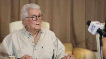 فى عيد ميلاده.. قصة زواج محمود قابيل من نجمتين شهيرتين ومشاركته بحرب أكتوبر فى عيد ميلاده.. قصة زواج محمود قابيل من نجمتين شهيرتين ومشاركته بحرب أكتوبر