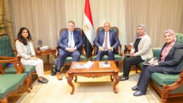 وزير العمل يبحث مع العمل الدولية مستجدات الاستراتيجية الوطنية للتشغيل