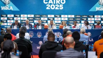 الأهلي على رأس المجموعة الأولى لبطولة أفريقيا للسلة الأهلي على رأس المجموعة الأولى لبطولة أفريقيا للسلة