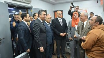 كواليس زيارة وزير التموين للقليوبية.. افتتاح السجل التجاري.. ويؤكد: أولوياتنا تحسين جودة الخدمة