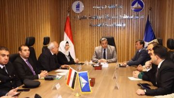 محافظ دمياط: تقديم كافة التيسيرات للمواطنين خلال عملية الإدلاء بأصواتهم محافظ دمياط: تقديم كافة التيسيرات للمواطنين خلال عملية الإدلاء بأصواتهم