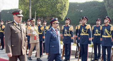 مصر وقطر تعززان التعاون العسكري خلال مباحثات رفيعة في القاهرة