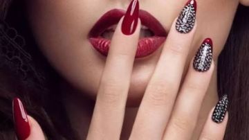 أضرار خفية لوضع الأظافر الاصطناعية لفترات طويلة.. لن تتوقعينها أضرار خفية لوضع الأظافر الاصطناعية لفترات طويلة.. لن تتوقعينها