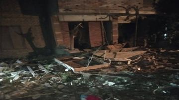 بيان عاجل من البترول يكشف سبب انهيار عقار في إمبابة بيان عاجل من البترول يكشف سبب انهيار عقار في إمبابة