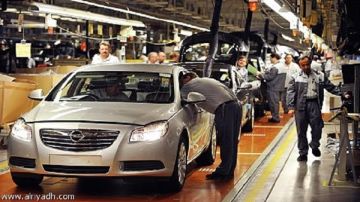 خبير اقتصادي: صناعة السيارات تسعى الدولة لاحيائها بشكل قوي فيديو خبير اقتصادي: صناعة السيارات تسعى الدولة لاحيائها بشكل قوي فيديو