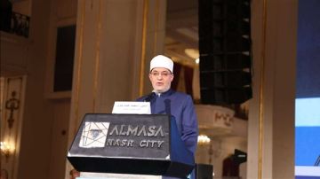 مفتي الجمهورية: الحاجة تتزايد إلى خطاب رشيد قادر على بناء مساحات آمنة للتفاهم مفتي الجمهورية: الحاجة تتزايد إلى خطاب رشيد قادر على بناء مساحات آمنة للتفاهم