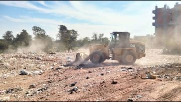 تكثيف أعمال النظافة ورفع كفاءة أعمدة الإنارة العامة بالإسماعيلية