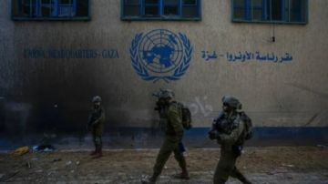 دون أسباب .. الاحتلال الإسرائيلي يقتحم مقر أونروا دون أسباب .. الاحتلال الإسرائيلي يقتحم مقر أونروا