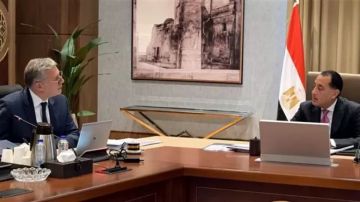 رئيس الوزراء يستعرض مع وزير البترول عددا من ملفات عمل الوزارة