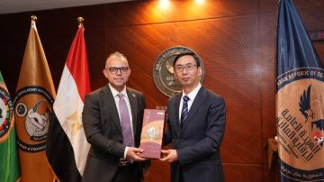 تعاون وتبادل الخبرات بين الرقابة المالية والمحكمة العليا بشنغهاي