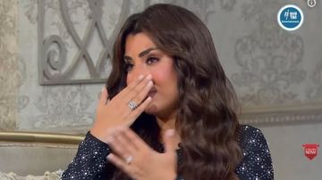 لو حد حضني بعيط..آيتن عامر تدخل في نوبة بكاء على الهواء.. فيديو