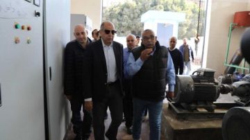 استجابة للأهالي محافظ المنيا: رفع طاقة محطة مياه شارونة 4 أضعاف لتصل إلى 100 لتر ثانية استجابة للأهالي محافظ المنيا: رفع طاقة محطة مياه شارونة 4 أضعاف لتصل إلى 100 لتر ثانية