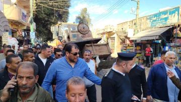 حملة مكبرة لرفع الإشغالات من شوارع العياط لتسهيل الحركة المرورية حملة مكبرة لرفع الإشغالات من شوارع العياط لتسهيل الحركة المرورية