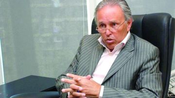 خبير اقتصادي يكشف كيف أثر ارتفاع اليورو على زيادة الدين المصري؟