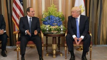ترامب يضغط على نتنياهو لأجل مصر.. الصفقة الأكبر بين مصر وإسرائيل تقترب من لحظة الحسم ترامب يضغط على نتنياهو لأجل مصر.. الصفقة الأكبر بين مصر وإسرائيل تقترب من لحظة الحسم