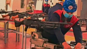 مستشار أكاديمية ناصر: المصانع الحربية لا تنتج أسلحة فقط.. فيديو مستشار أكاديمية ناصر: المصانع الحربية لا تنتج أسلحة فقط.. فيديو