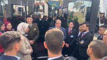 وفد جامعة بنى سويف فى زيارة للمعرض الدولي للصناعات الدفاعية EDEX 2025 بنسخته الرابعة وفد جامعة بنى سويف فى زيارة للمعرض الدولي للصناعات الدفاعية EDEX 2025 بنسخته الرابعة