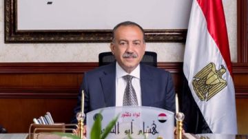 محافظ أسيوط يدعو النشء والشباب للمشاركة في جائزة الدولة للمبدع الصغير 2026 محافظ أسيوط يدعو النشء والشباب للمشاركة في جائزة الدولة للمبدع الصغير 2026