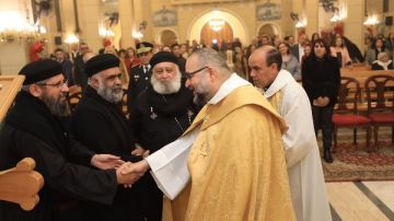 الخور أسقف بولس ساتي يترأس قداس عيد الميلاد للكلدان بمصر صور الخور أسقف بولس ساتي يترأس قداس عيد الميلاد للكلدان بمصر صور