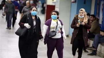 خبير صدرية: الإنفلونزا مستمرة واللقاح ضروري .. والكمامات تعود في الزحام