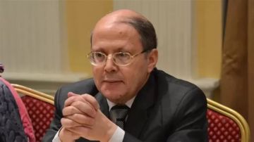 عبدالحليم قنديل: خطة ترامب متعثرة وغزة تعاني القتل والتجويع عبدالحليم قنديل: خطة ترامب متعثرة وغزة تعاني القتل والتجويع